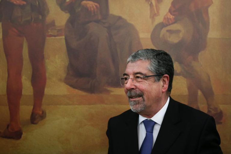 MUNICÍPIOS GARANTEM REFORÇO DE 10% DAS VERBAS E FECHAM DESCENTRALIZAÇÃO E FINANÇAS LOCAIS