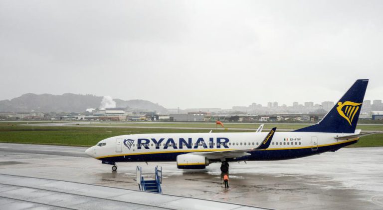 GREVE DE CONTROLADORES AÉREOS CANCELOU 1.100 VOOS DA RYANAIR EM JUNHO
