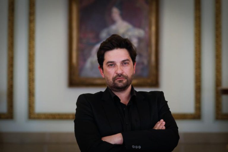 TIAGO RODRIGUES DISTINGUIDO COM PRÉMIO EUROPA DE TEATRO