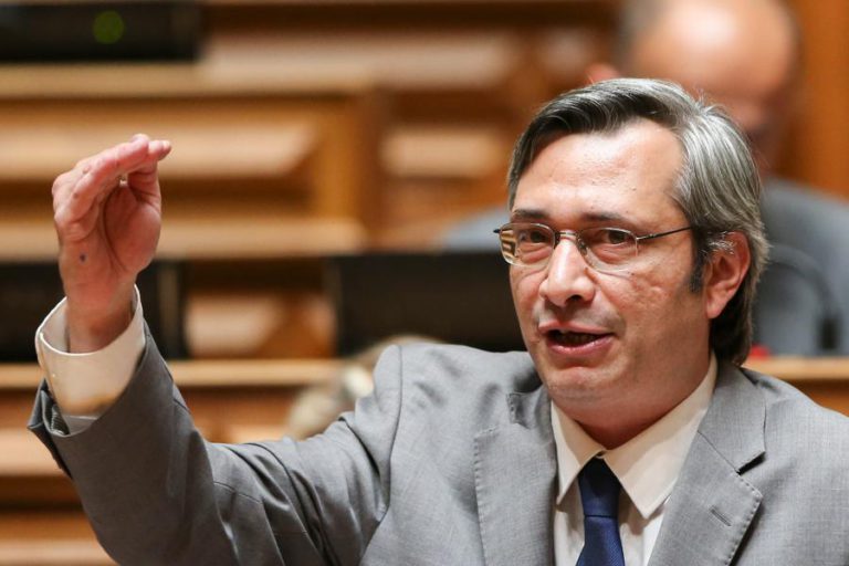 LÍDER PARLAMENTAR DO CDS-PP ADVERTE PARA OS “FALSOS PROFETAS” DA POLÍTICA NA MADEIRA