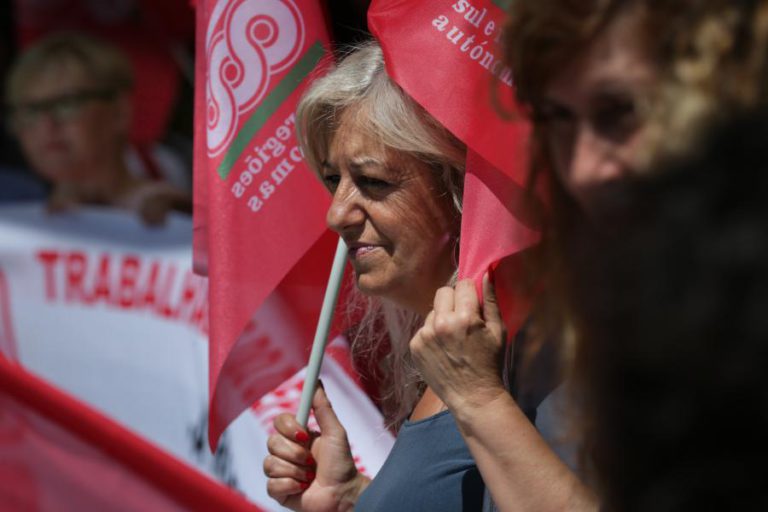 TRABALHADORES DOS REGISTOS E NOTARIADO INICIAM HOJE GREVE DE CINCO DIAS