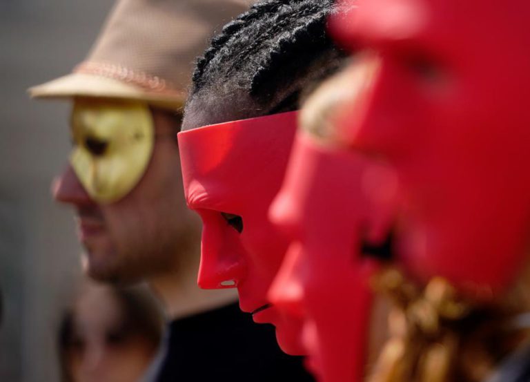 ANGOLA, BRASIL E MOÇAMBIQUE TÊM TOTAL DE 720.000 “ESCRAVOS MODERNOS”