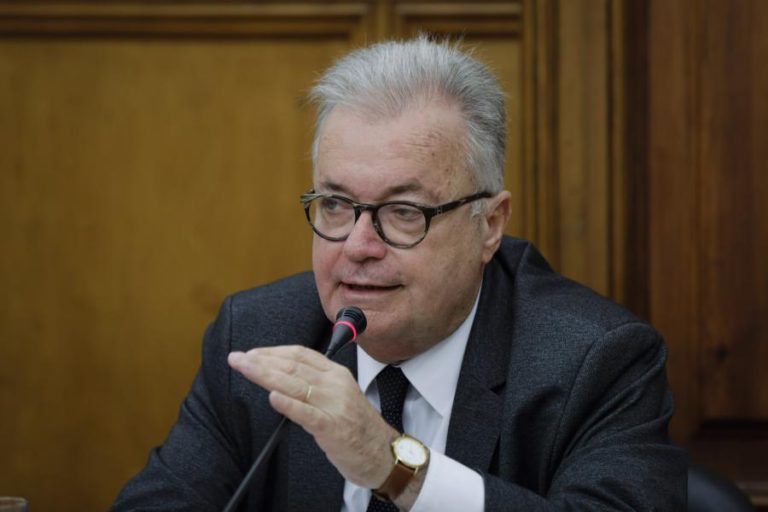 MINISTRO ADMITE NÃO SER ATINGIDO OBJETIVO DE 1% PARA A CULTURA