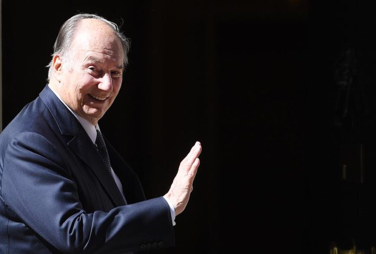 ENCONTROS COM MARCELO E COSTA MARCAM INÍCIO DA VISITA DE AGA KHAN A PORTUGAL