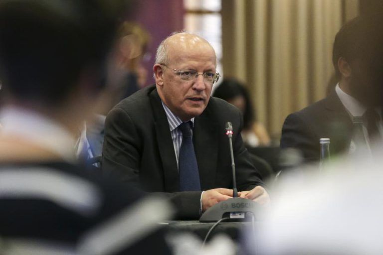 MNE PORTUGUÊS DESTACA APOIO DE PALOP E TIMOR NA ELEIÇÃO DE VITORINO PARA OIM