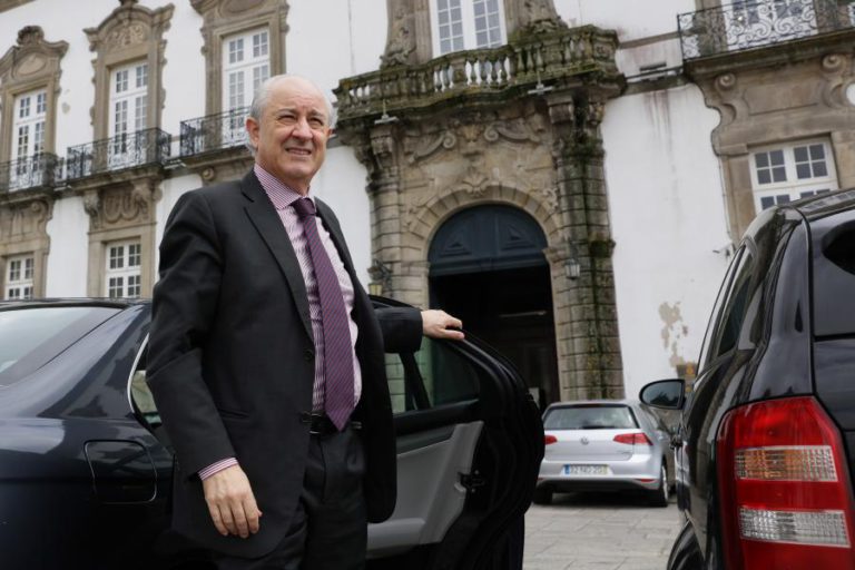 RIO DIZ QUE PSD SÓ DECIDIRÁ SE É FAVOR OU CONTRA OE QUANDO HOUVER PROPOSTA