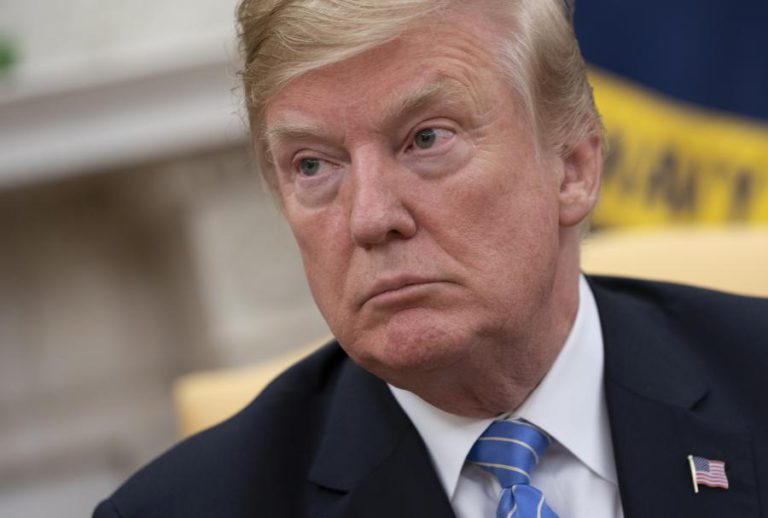 TRUMP DIZ QUE CONVERSAÇÕES COM A COREIA DO NORTE ESTÃO A CORRER BEM
