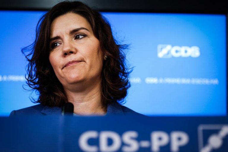 ASSUNÇÃO CRISTAS DIZ QUE TIAGO BRANDÃO RODRIGUES É “MINISTRO INEXISTENTE”