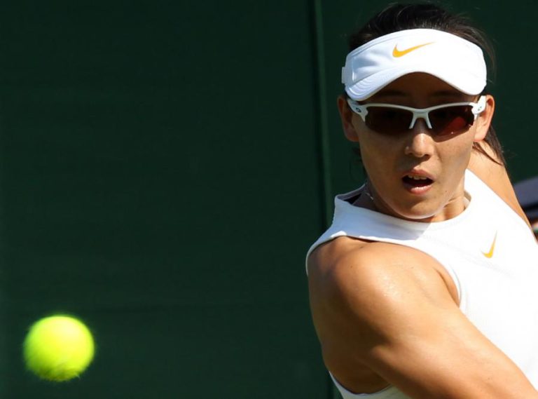 QIANG WANG VENCE TORNEIO DE TÉNIS DE NANCHANG