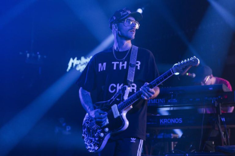 TURISMO ALIA-SE A PORTUGAL.THE MAN PARA PROMOVER PAÍS NUM INVESTIMENTO DE 100 MIL EUROS