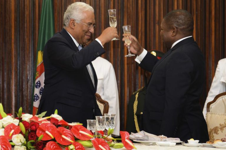 COSTA DIZ QUE PAÍSES NÃO PODEM FICAR “PARALISADOS” POR CAUSA DAS DÍVIDAS OCULTAS