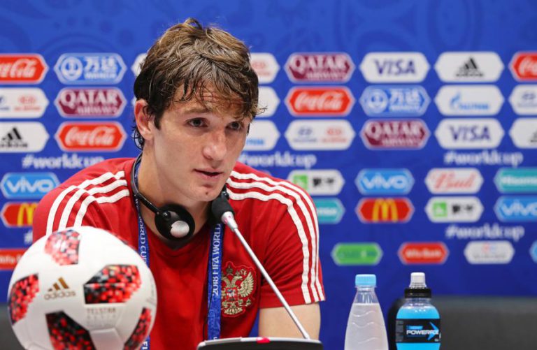 MÁRIO FERNANDES DIZ QUE CROÁCIA ESTÁ AO NÍVEL DA ESPANHA