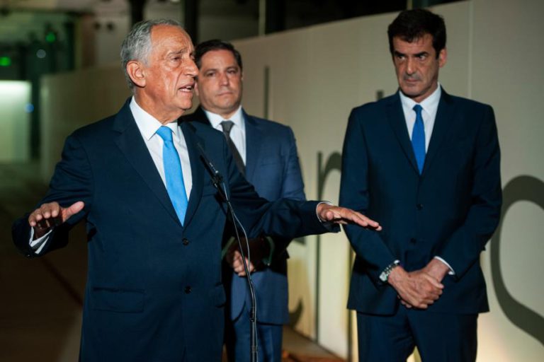 MARCELO CONSIDERA UMA ILUSÃO PENSAR QUE SE PODEM DISPENSAR AS INSTITUIÇÕES SOCIAIS