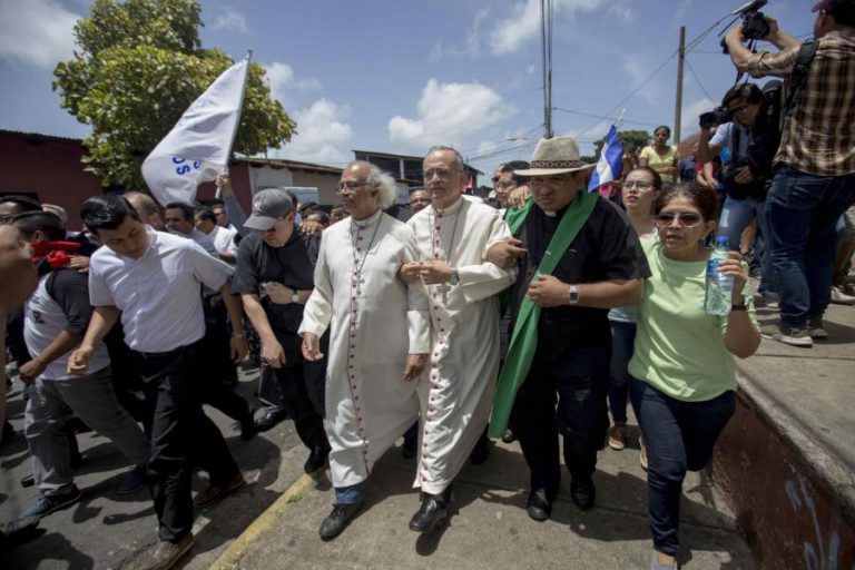 BISPO AUXILIAR DA MANÁGUA ACUSA DANIEL ORTEGA DE “REPRESSÃO CRIMINOSA”
