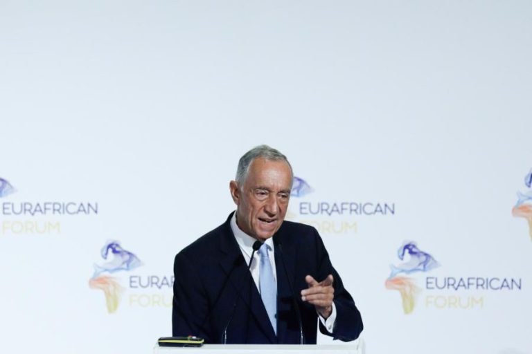 PRESIDENTE DA REPÚBLICA VÊ EUROPA A “VOLTAR AOS ANOS 30” E PEDE AÇÃO CONJUNTA COM ÁFRICA