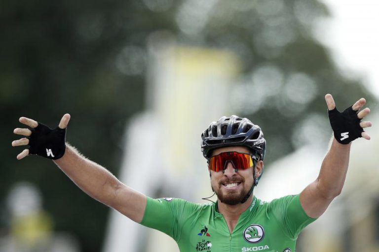 PETER SAGAN VENCE QUINTA ETAPA DO TOUR AO ‘SPRINT’, VAN AVERMAET SEGUE LÍDER