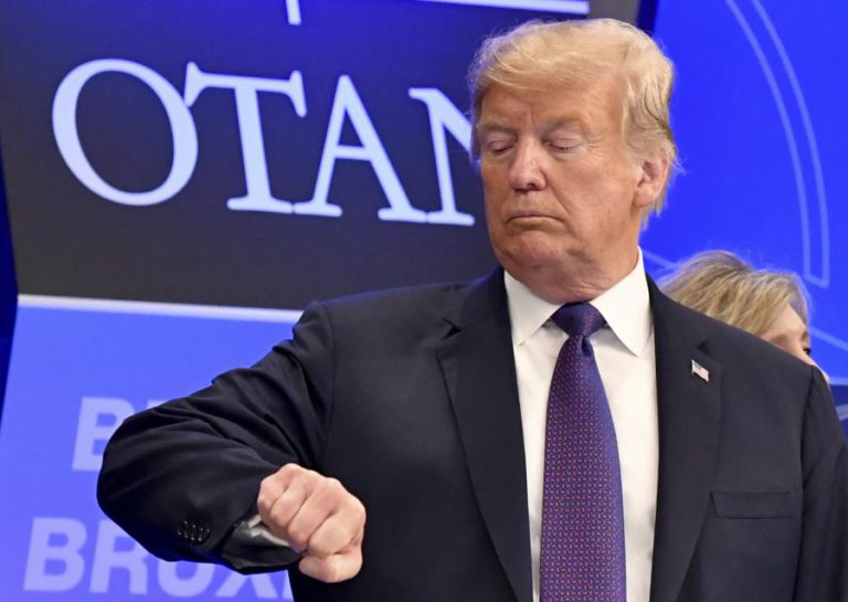 TRUMP VOLTA A ACUSAR A ALEMANHA DE PAGAR MILHÕES DE DÓLARES À RÚSSIA