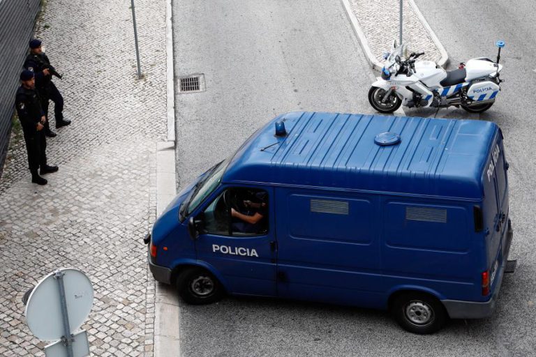 MAIS DE 30 ARGUIDOS DOS HELLS ANGELS JÁ NO TRIBUNAL MAS INTERROGATÓRIOS SÓ DEVEM COMEÇAR SEXTA-FEIRA