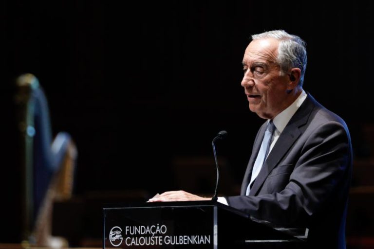 PRESIDENTE NÃO SE PRONUNCIA SEM “FACTOS NOVOS” SOBRE ROUBO DE ARMAS EM TANCOS