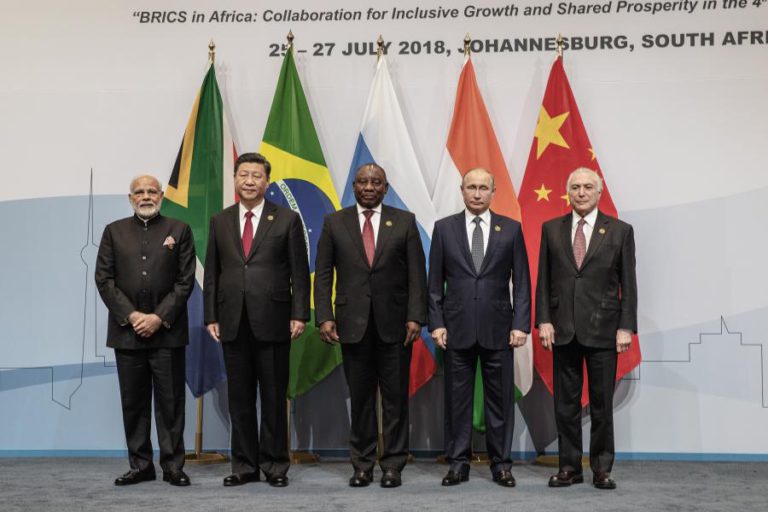 MICHEL TEMER PEDE A XI JINPING REDUÇÃO DAS TAXAS AUDANEIRAS