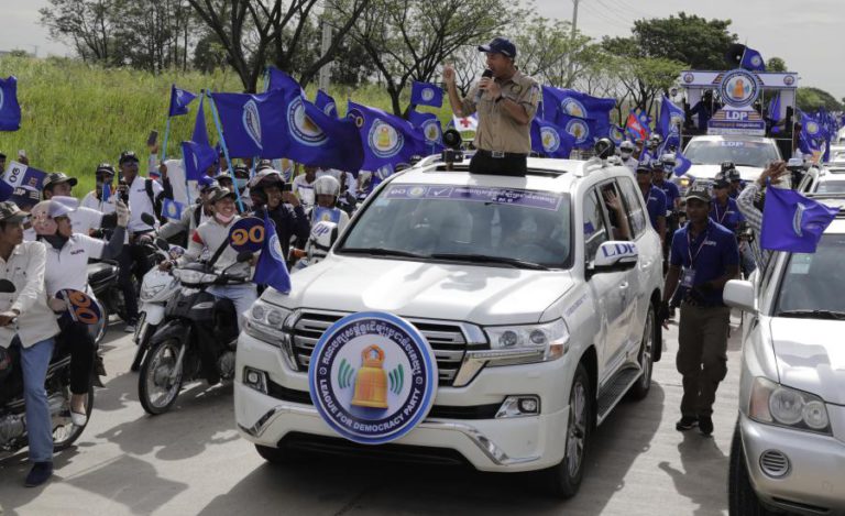 ATIVISTAS DENUNCIAM BLOQUEIO DE PORTAIS DE INFORMAÇÃO ONLINE NO CAMBOJA