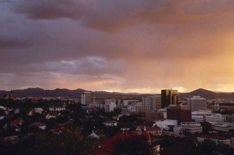 SADC REUNIDA NA NAMÍBIA DISCUTE CONFLITOS POLÍTICOS NA REGIÃO