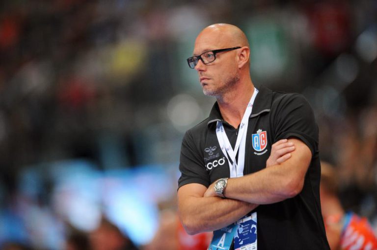 FC PORTO APRESENTA-SE COM AMBIÇÃO DE CONQUISTAR O TÍTULO NACIONAL DE ANDEBOL