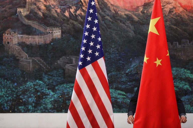 CHINA ENVIA PROTESTO FORMAL AOS EUA POR CAUSA DE RELATÓRIO DO PENTÁGONO