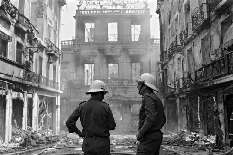 CHIADO ACORDOU HÁ 30 ANOS COM O INCÊNDIO QUE MARCOU A CAPITAL PORTUGUESA