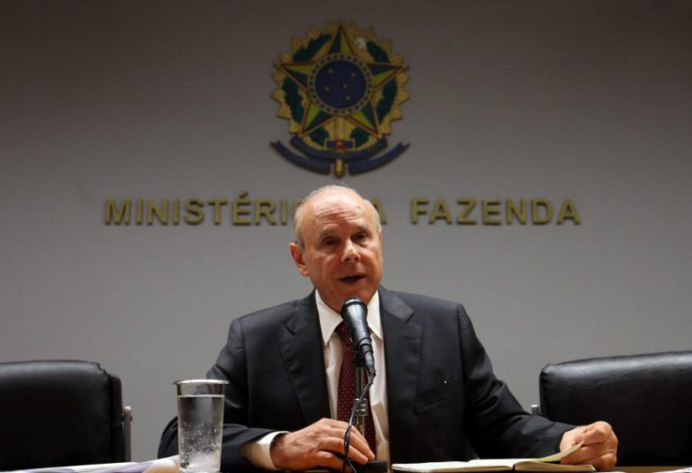 TRIBUNAL BRASILEIRO ACEITA DENÚNCIA DE CORRUPÇÃO CONTRA ANTIGO MINISTRO DE LULA