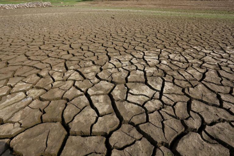 CHEIAS E SECAS AMEAÇAM METAS DO DESENVOLVIMENTO SUSTENTÁVEL DE ANGOLA — ALERTA ONU