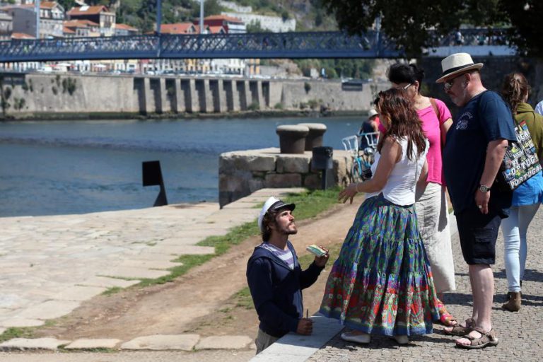 TAXA TURÍSTICA COBRADA NO PORTO 50% ACIMA DAS EXPETATIVAS