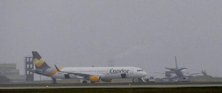 AVIÃO ALEMÃO PROVENIENTE DO EGITO ATERRA DE EMERGÊNCIA NA GRÉCIA POR ALARME DE BOMBA