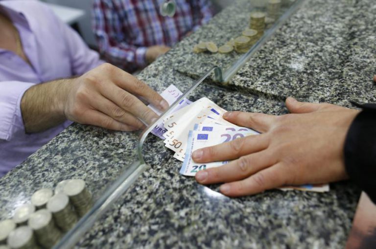 DIRIGENTES DO NORTE RECEBEM TRIPLO DE TRABALHADORES NÃO QUALIFICADOS – RELATÓRIO