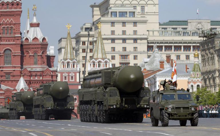 RÚSSIA ORGANIZA EM SETEMBRO AS MAIORES MANOBRAS MILITARES DESDE A GUERRA FRIA