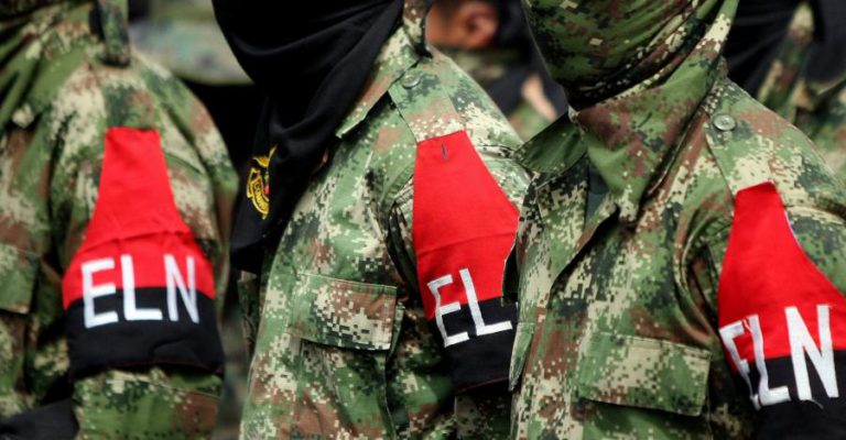 COLÔMBIA DENUNCIA RECRUTAMENTO DE 24 MENORES PELO EXÉRCITO DE LIBERTAÇÃO NACIONAL