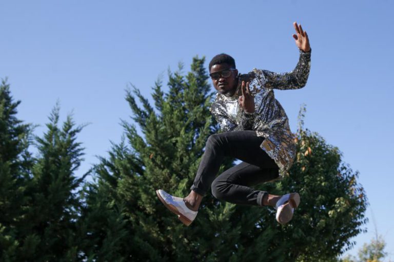 INDIE MUSIC FEST COM 40 BANDAS EM PAREDES NUMA “CELEBRAÇÃO ARTÍSTICA INDEPENDENTE”