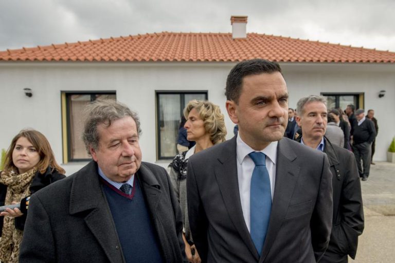 AUTARCA DE PEDROGÃO GRANDE PEDE APRECIAÇÃO DO MINISTÉRIO PÚBLICO SOBRE REPORTAGEM