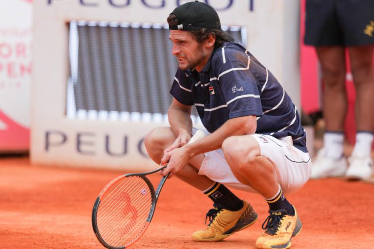 PEDRO SOUSA BATIDO NA FINAL DO TORNEIO DE TÉNIS DE LIBEREC