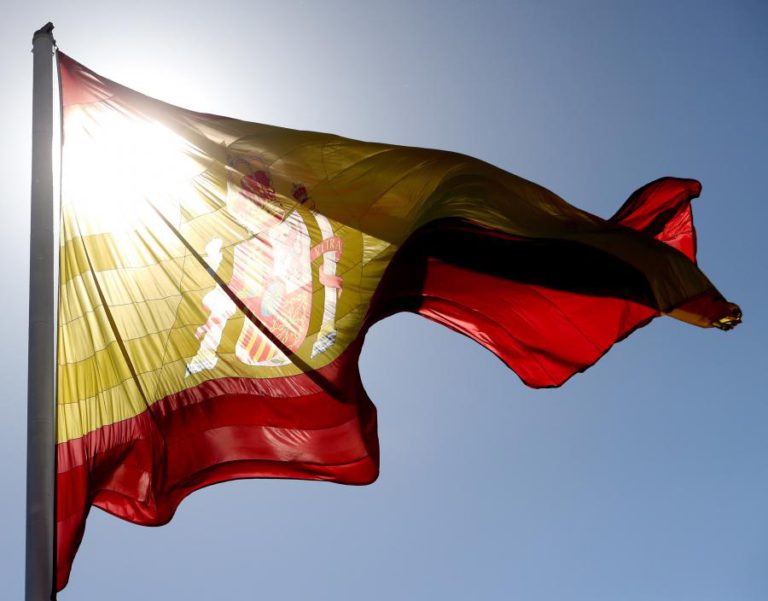 DESEMPREGO EM ESPANHA BAIXA EM JULHO PARA 3,13 MILHÕES DE PESSOAS