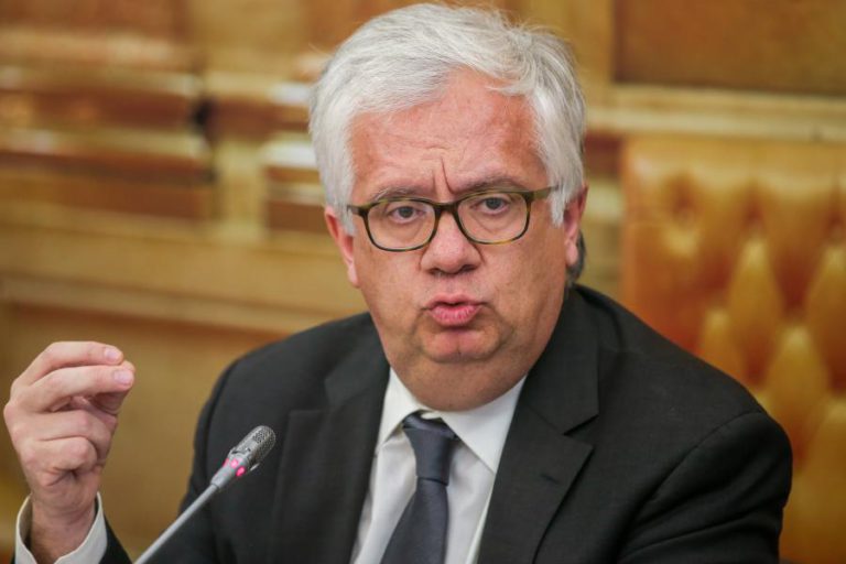 GOVERNO CONSIDERA DELIBERAÇÃO DAS AUTARQUIAS SOBRE DESCENTRALIZAÇÃO “DESNECESSÁRIA E INÚTIL”