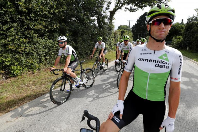 CICLISTA MARK CAVENDISH SUSPENDE CARREIRA PARA CURAR VÍRUS