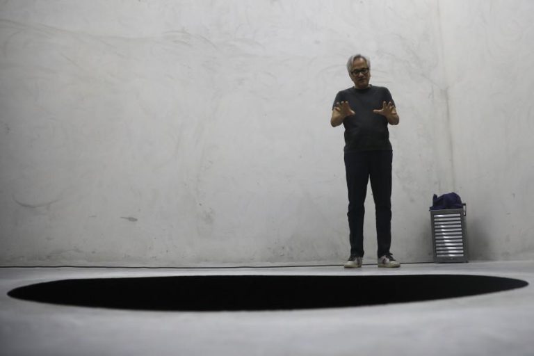 OBRA DE ANISH KAPOOR ONDE CAIU TURISTA REABRE AO PÚBLICO EM SERRALVES A 04 DE SETEMBRO