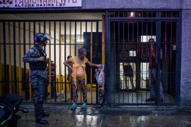 PRESIDÊNCIA COLOMBIANA NEGA TER ORDENADO ALEGADO ATAQUE CONTRA NICOLÁS MADURO