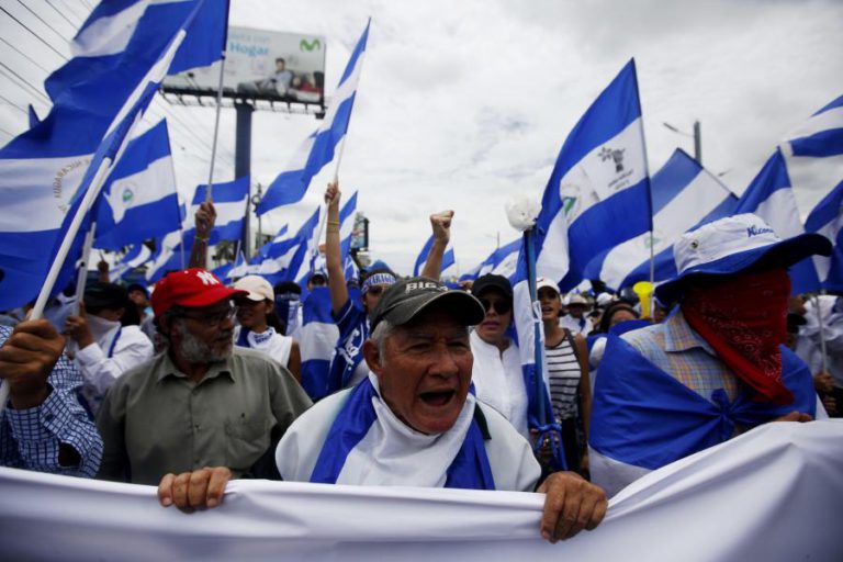 MANIFESTANTES NA NICARÁGUA MARCHAM PARA EXIGIR LIBERTAÇÃO DE PRESOS POLÍTICOS
