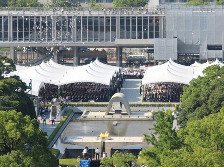 JAPÃO VOLTA A PEDIR FIM DAS ARMAS NUCLEARES NO 73.º ANIVERSÁRIO DE HIROSHIMA
