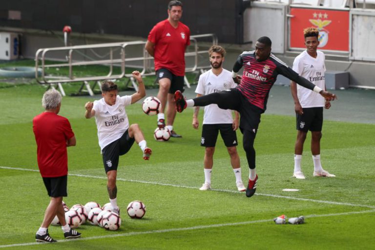 BENFICA, SEM JONAS, RECEBE FENERBAHÇE NO CAMINHO PARA A ‘CHAMPIONS’