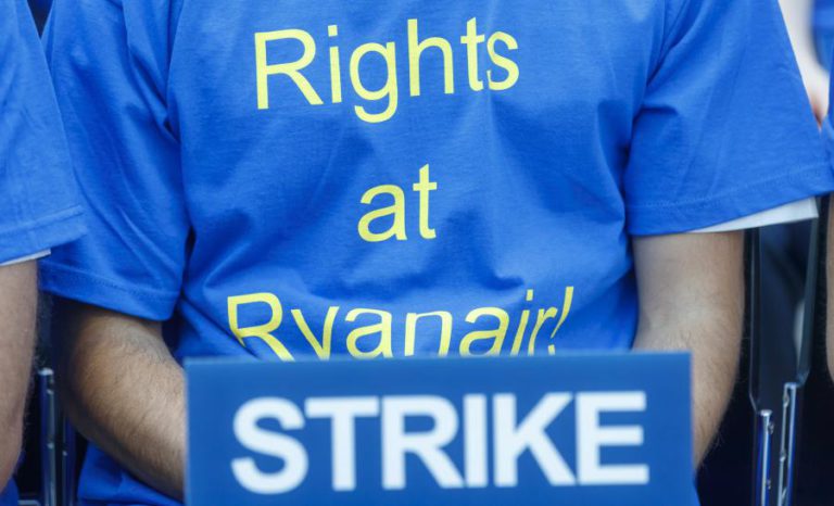 SINDICATOS ESCREVEM CARTA AOS ACIONISTAS DA RYANAIR CRITICANDO A GESTÃO DA COMPANHIA