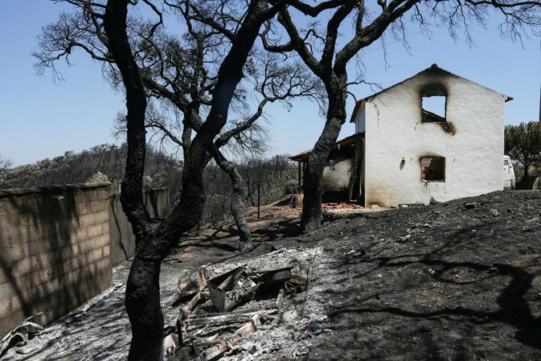 SEGURADORAS APURAM DANOS DOS INCÊNDIOS SUPERIORES A 2ME EM MONCHIQUE