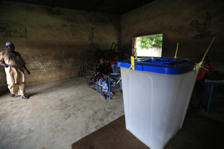 RESPONSÁVEL DE MESA DE VOTO NO MALI MORTO POR HOMENS ARMADOS